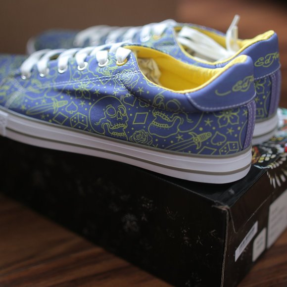 NWT Ed Hardy Skull Sneakers. - Picture 6 of 10